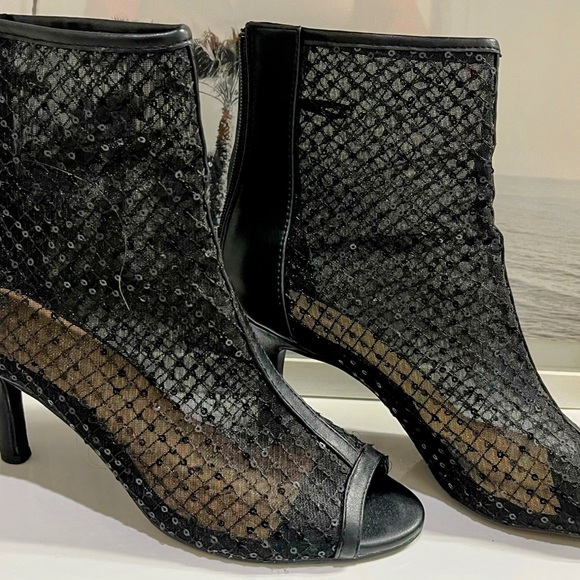 Elegant Black Mesh Open Toe Ankle Pumps 7.5 - Picture 2 of 8